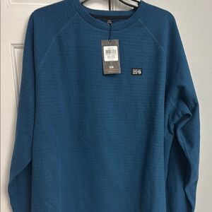 Men's Blue Sweater